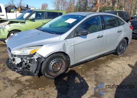 2016 Ford Focus S z USA, uszkodzony, nr VIN 1FADP3E28GL385931